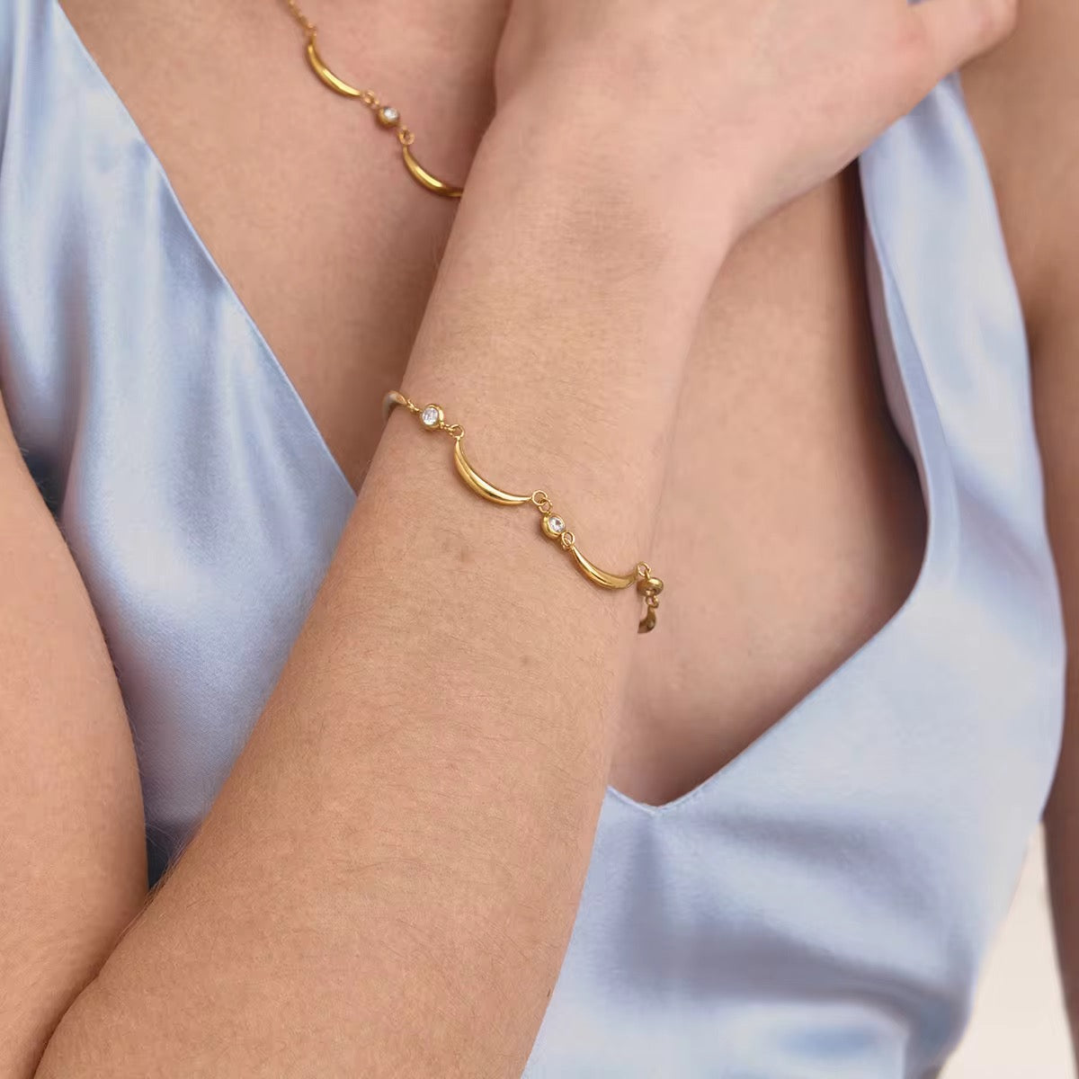 MOONFLARE BRACELET