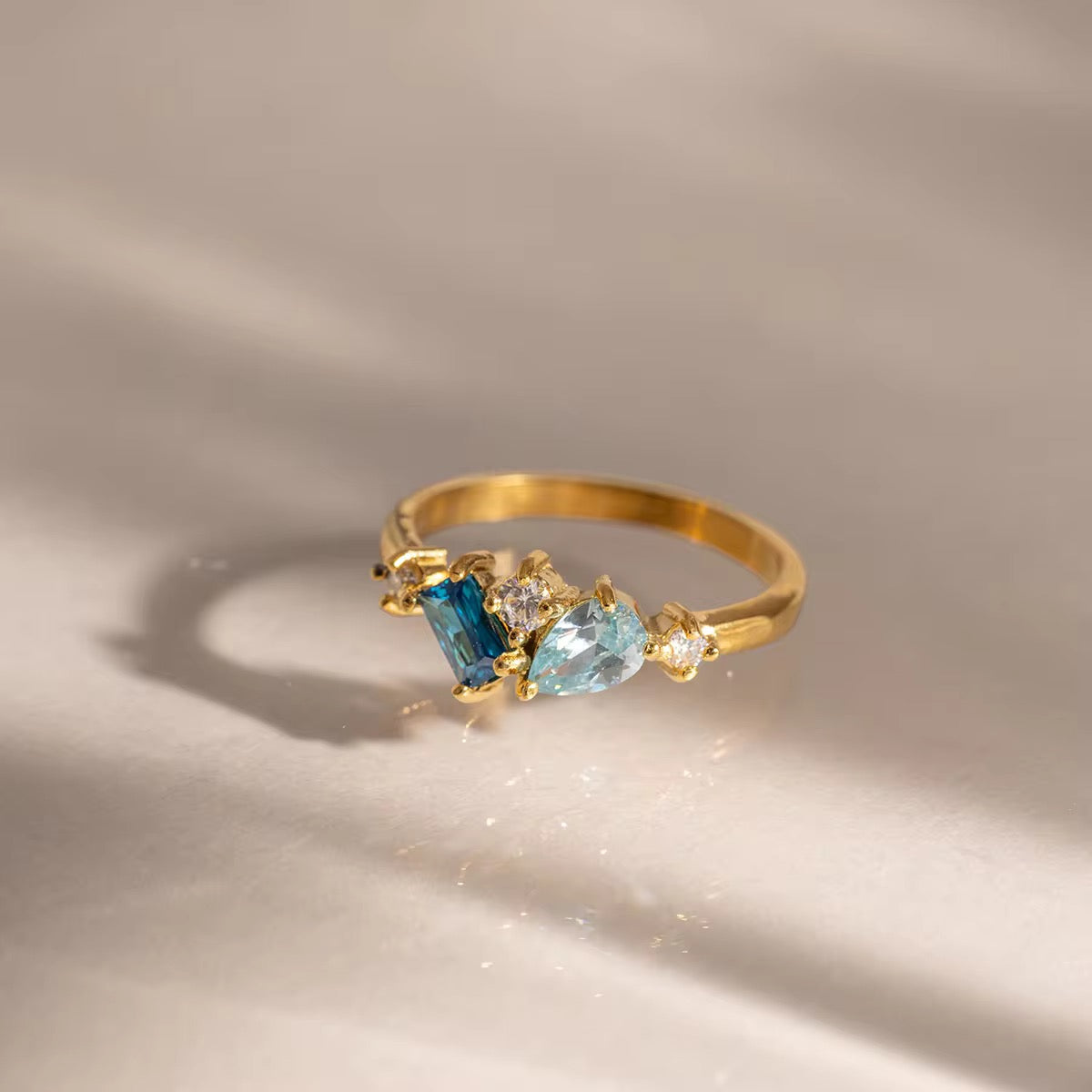SAPPHIRE RING