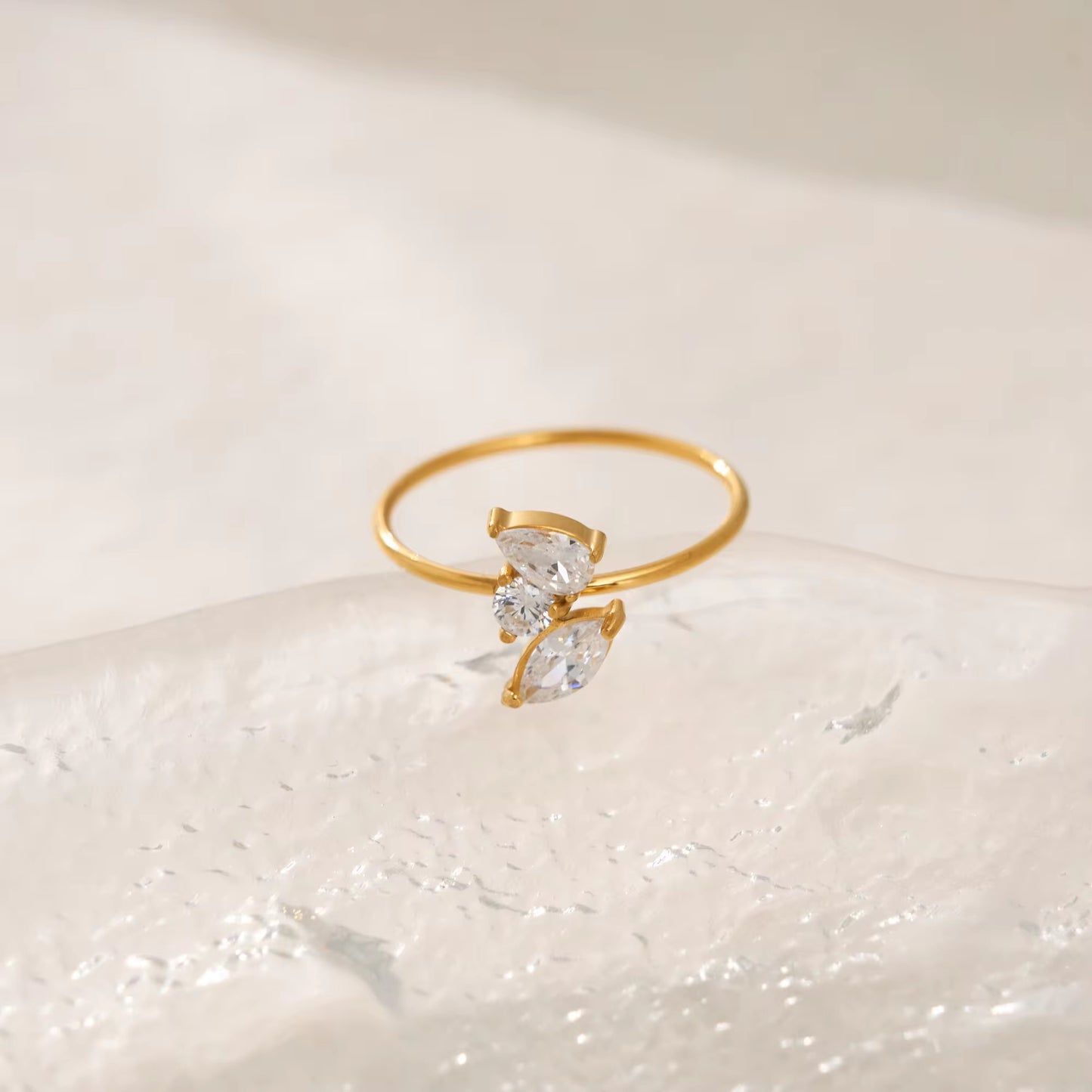 FLUER RING