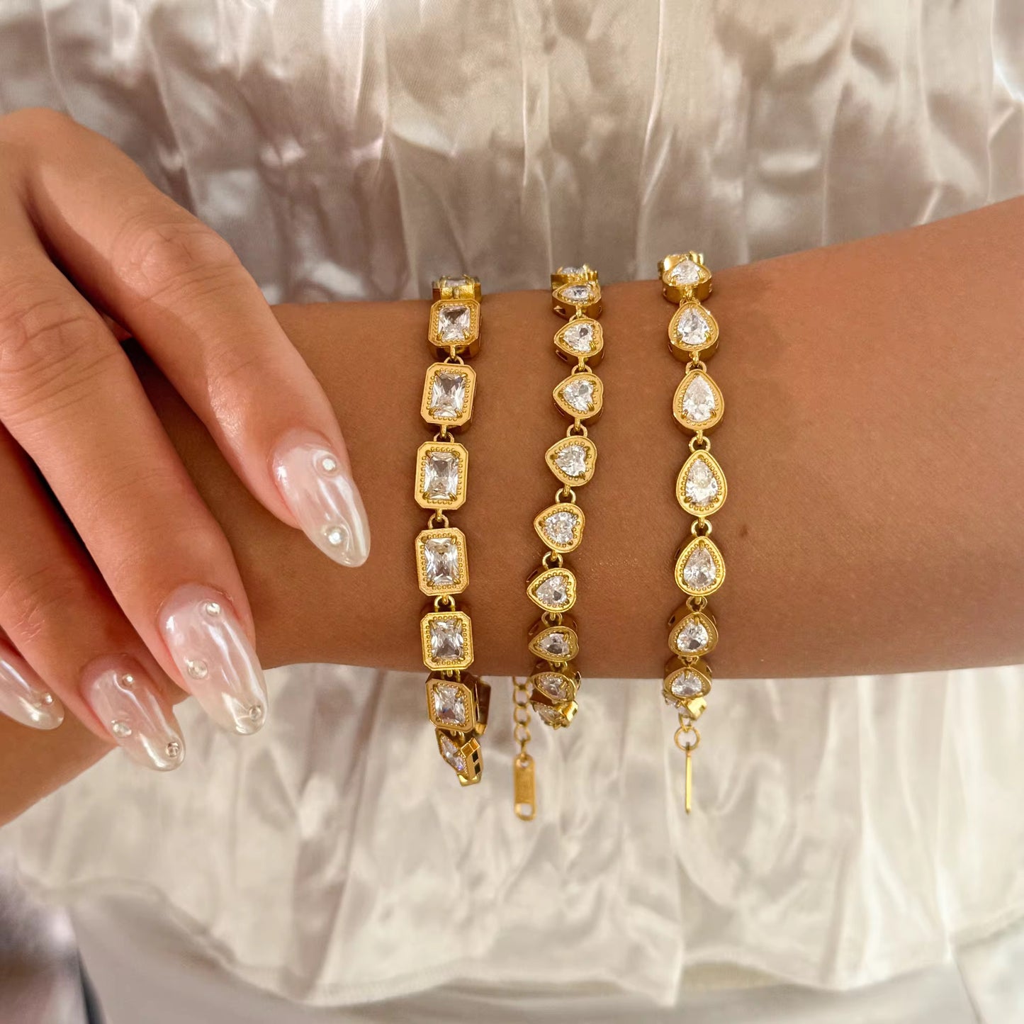 ELEANOR BRACELET