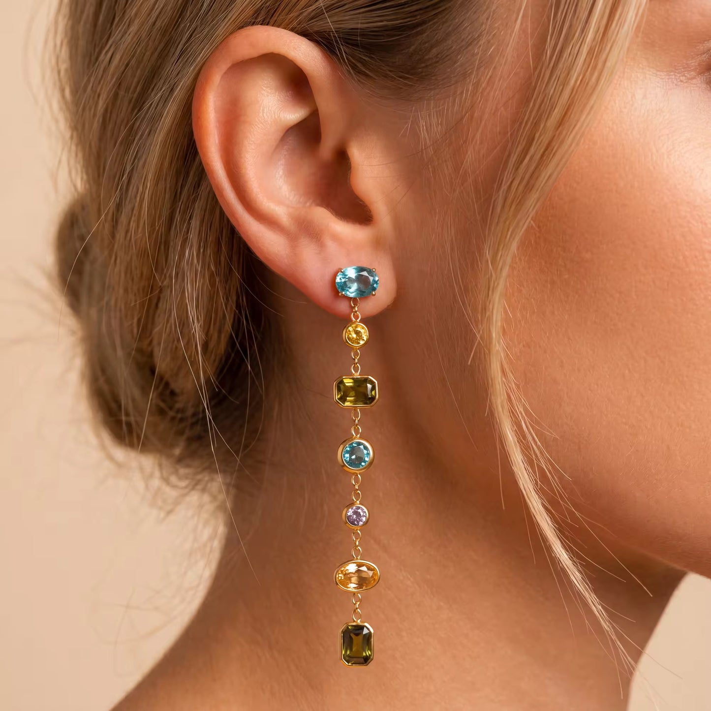 AUGUST EARRINGS
