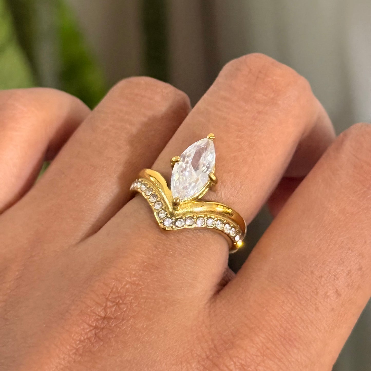 BONNIE RING