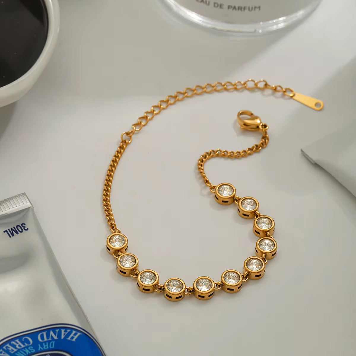 BEZEL CRYSTAL BRACELET