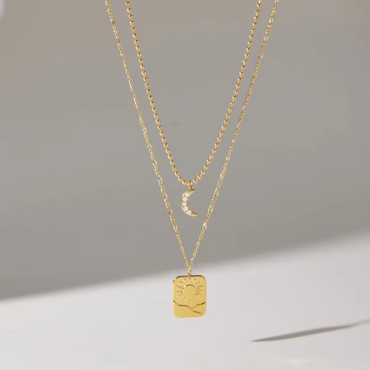 JULI NECKLACE