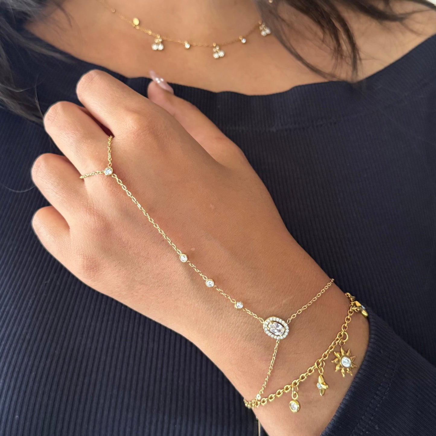 JEAN HANDCHAIN