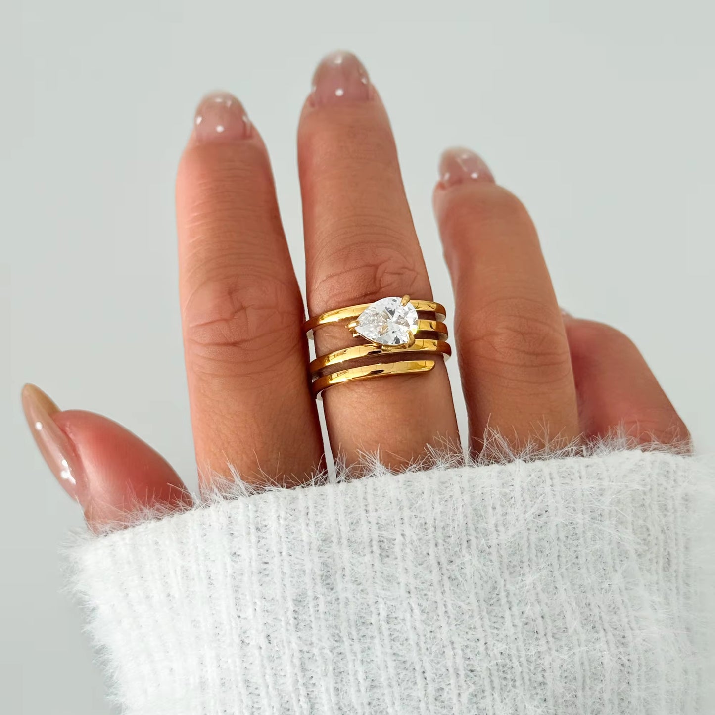 KEIRA RING