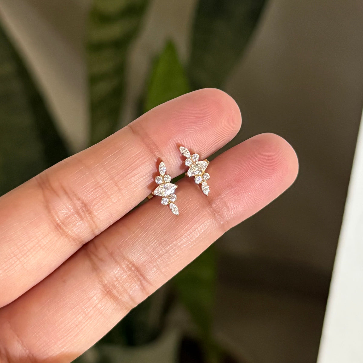ASTERIA STUDS