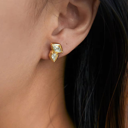 LUSTER VINE EARRINGS