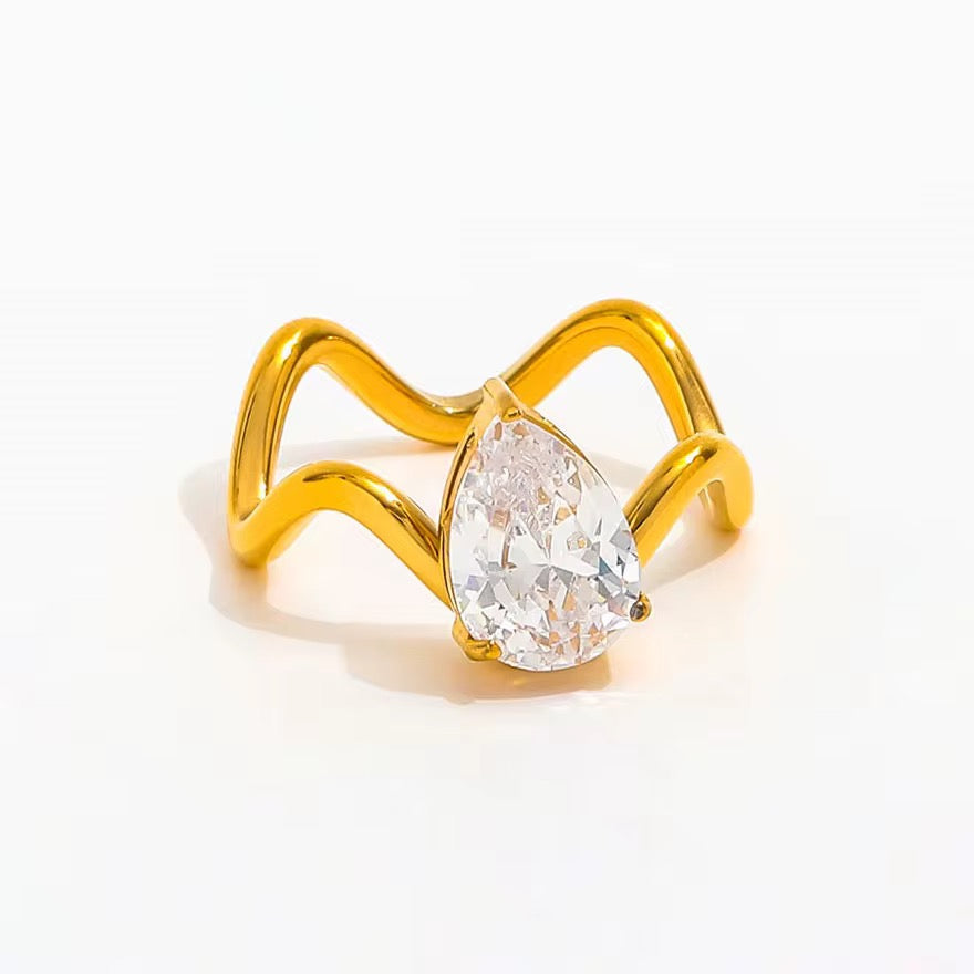 MIREN RING