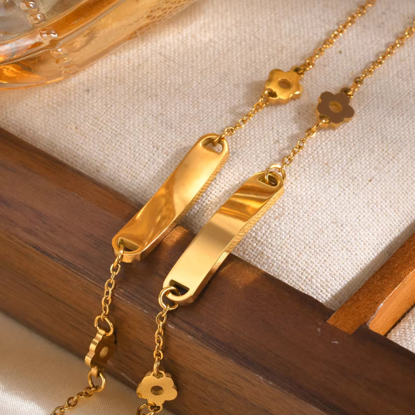 BLOOM ENGRAVABLE BRACELET