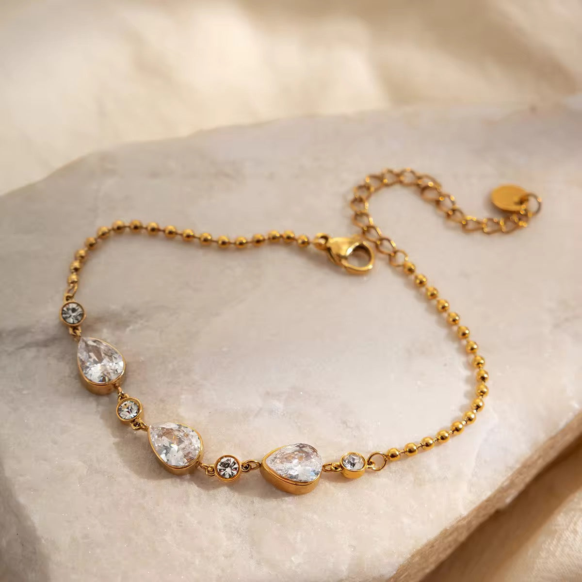 ALICE BRACELET