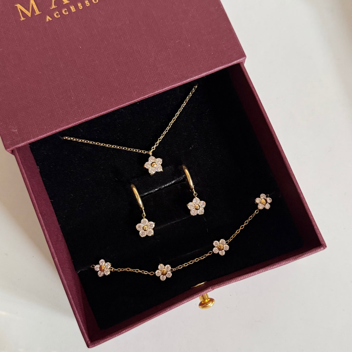 BLOSSOM SET ( WHITE)