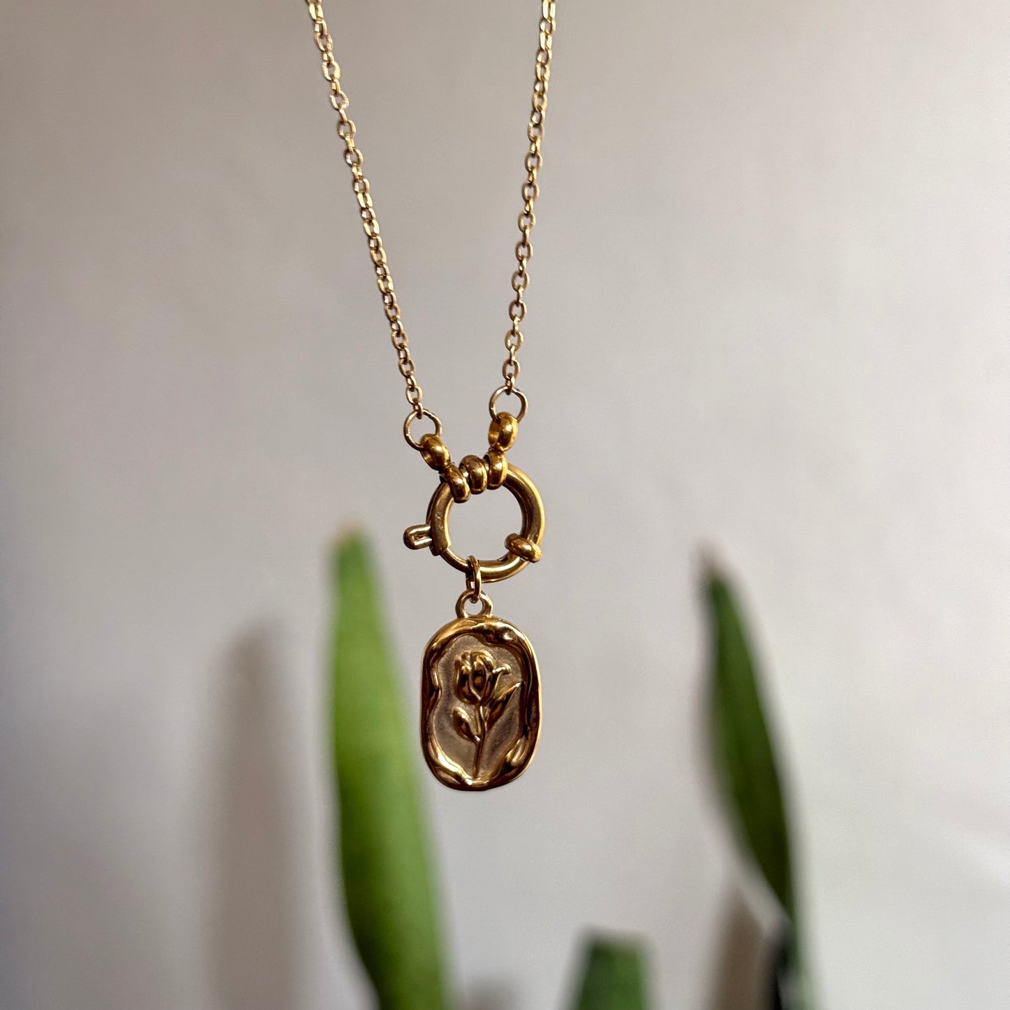 TULIP CHARM