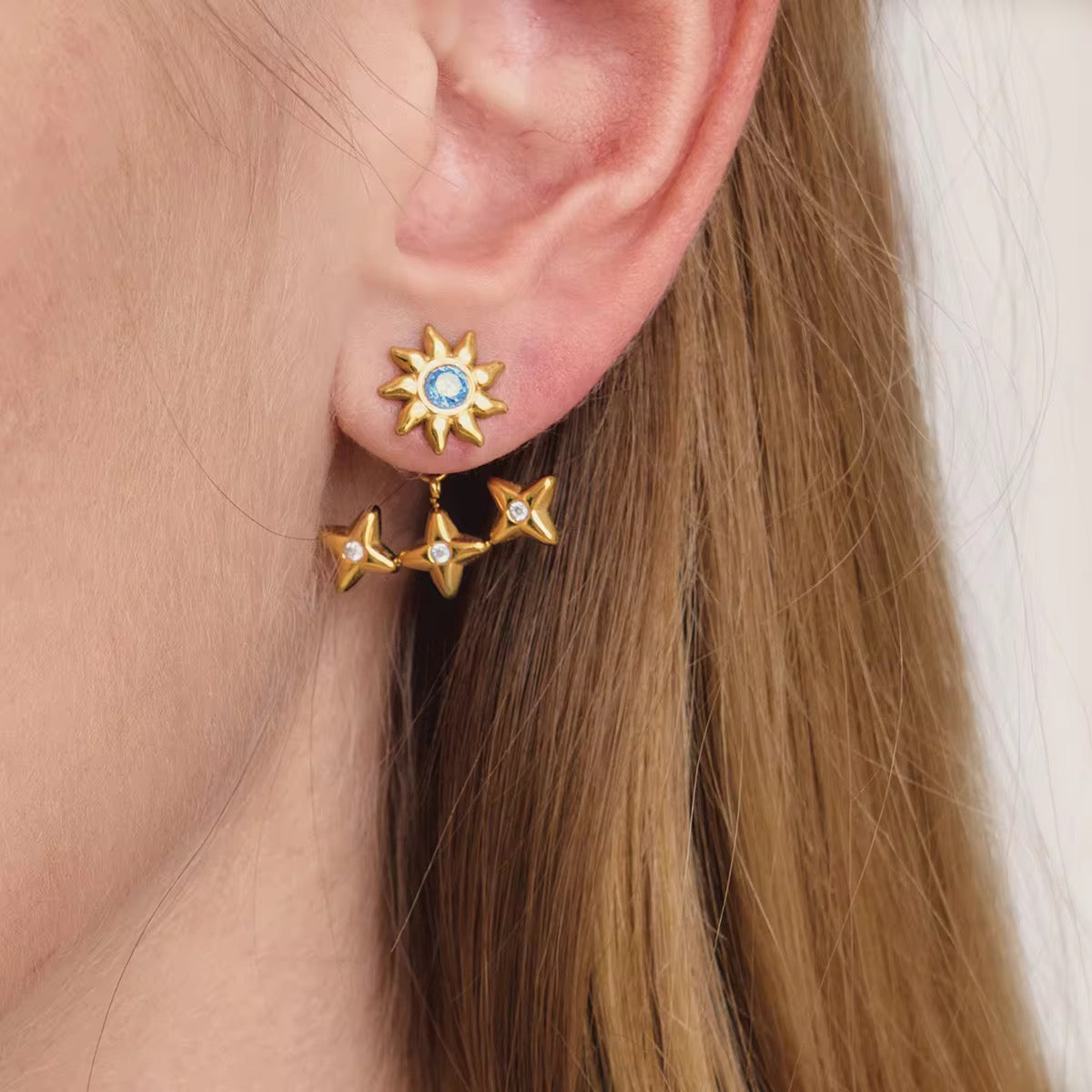 ELARIS EARRINGS