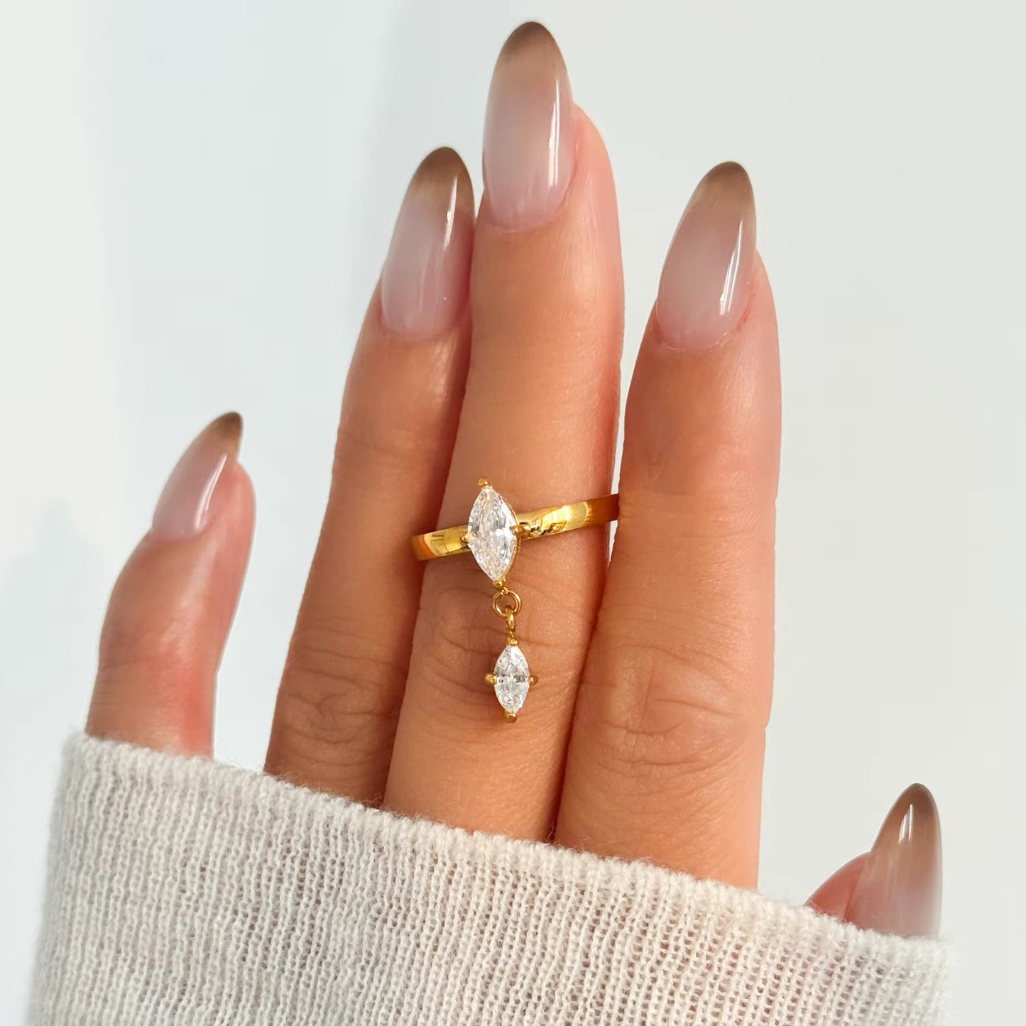 ELISE RING