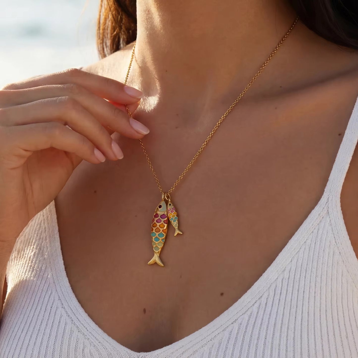 FIN NECKLACE