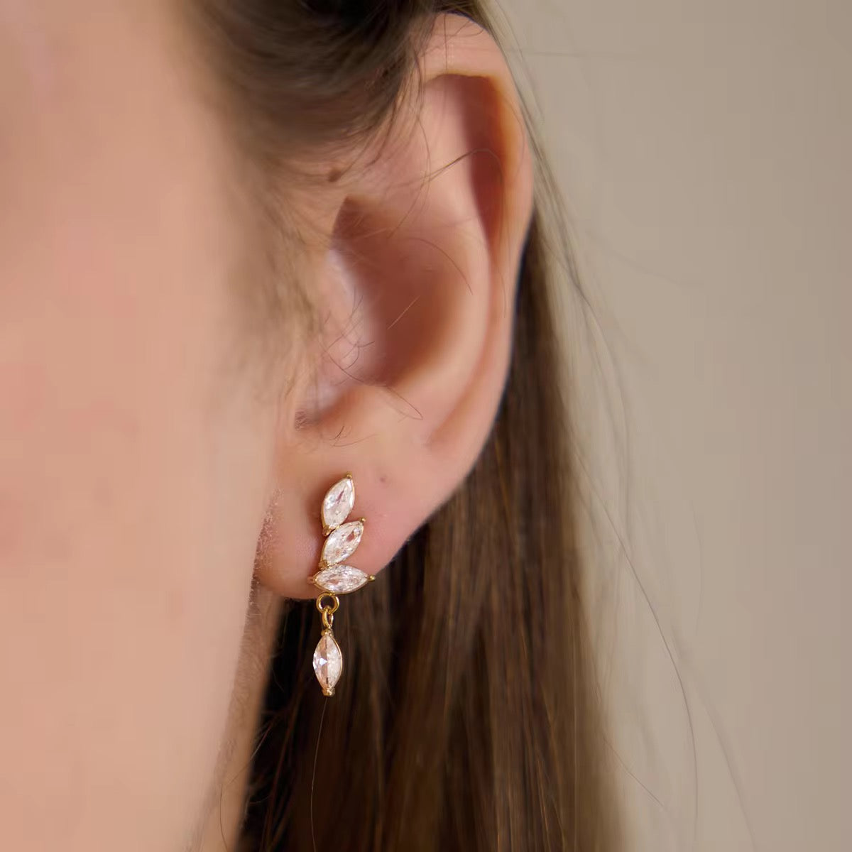 SARA EARRINGS