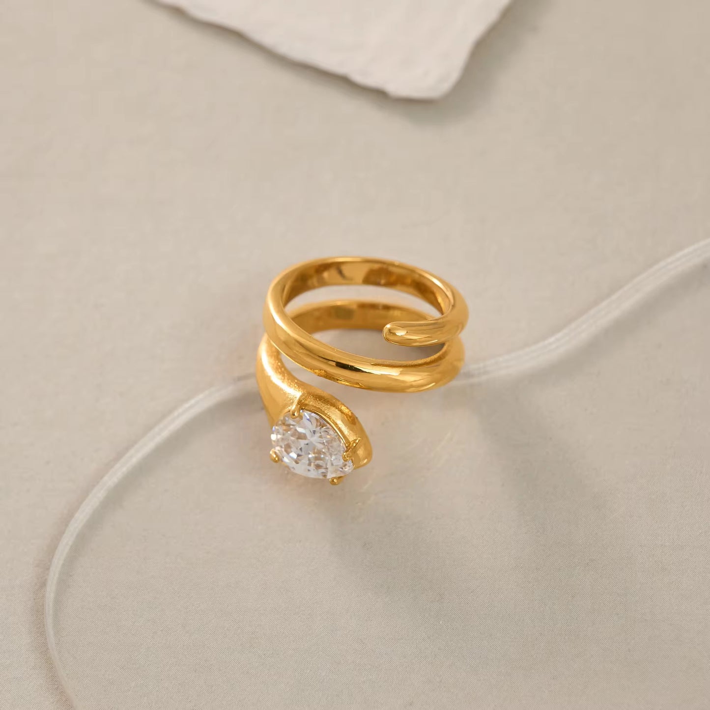 NYSSA RING