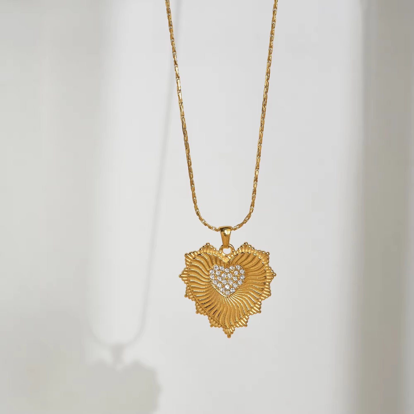 DAWN NECKLACE