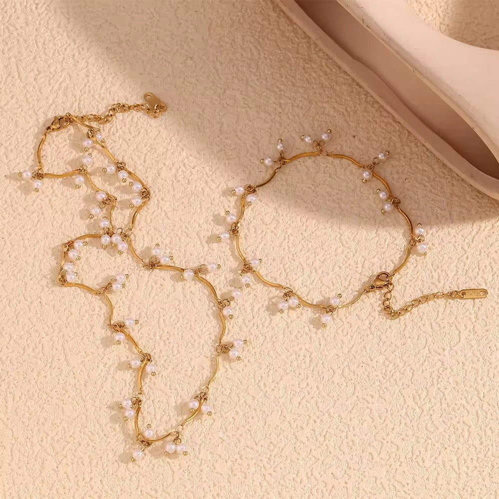 SORA NECKLACE