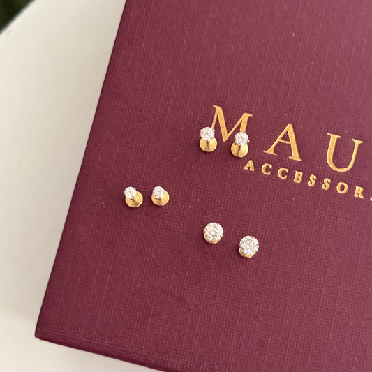 DIAMOND STUDS