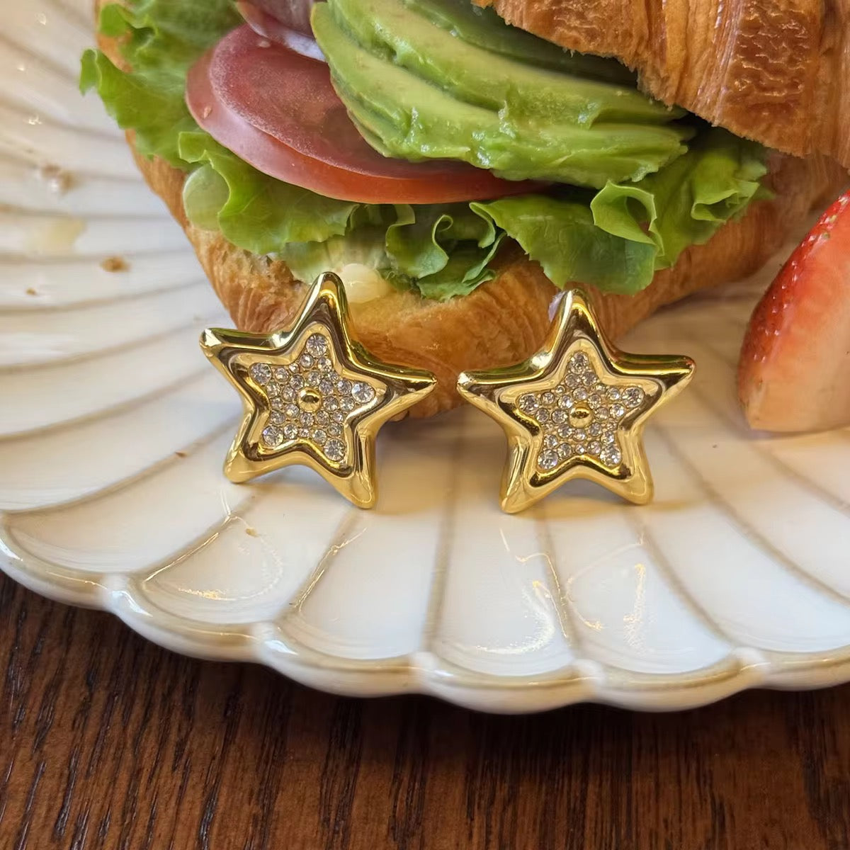 TWINKLE CRUSH EARRINGS