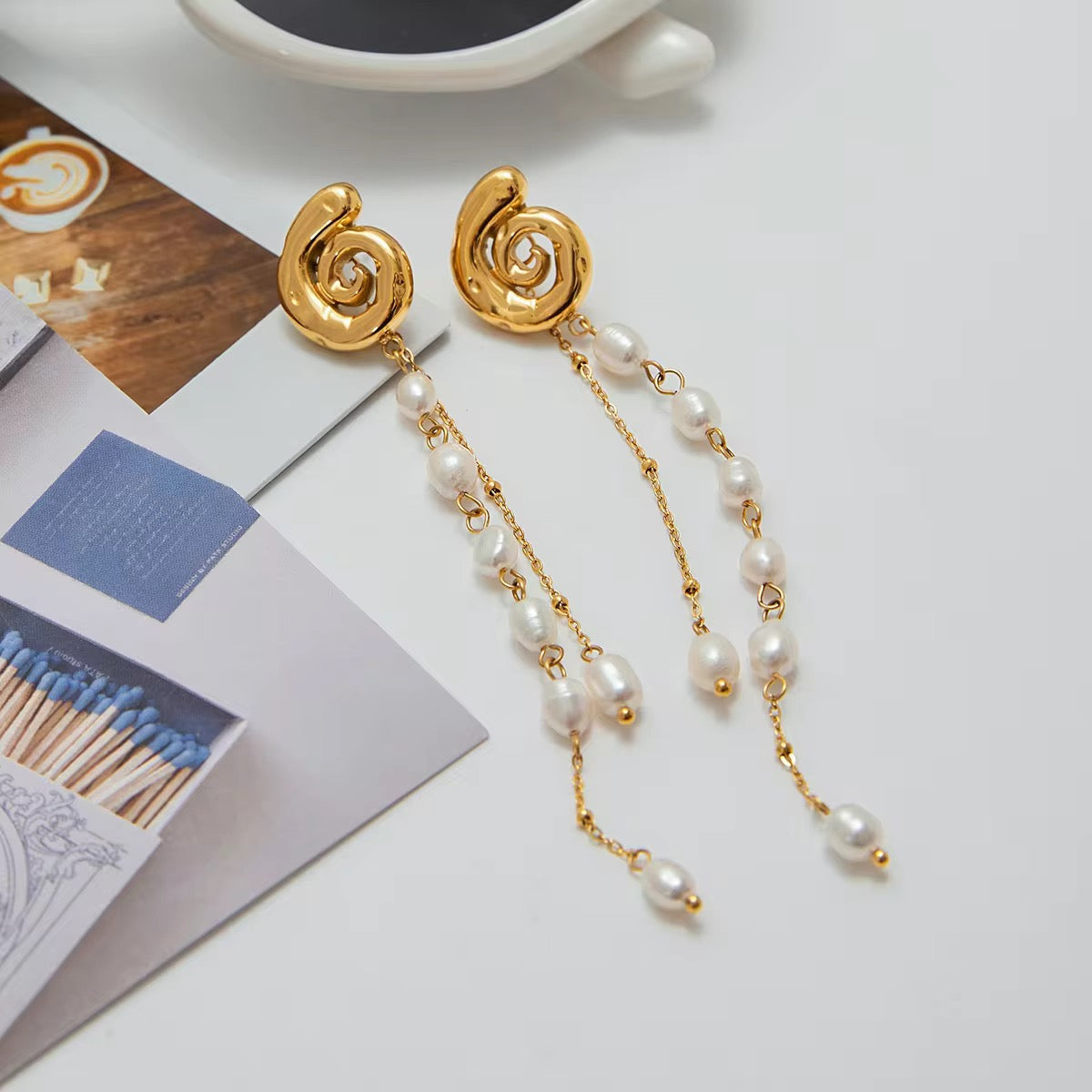 SWIRL EARRINGS