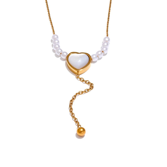 SWAN NECKLACE