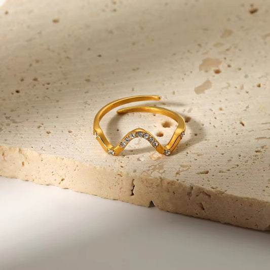 GOLDEN CREST RING(ADJUSTABLE)
