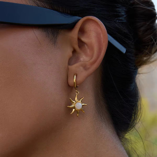 LISA EARRINGS