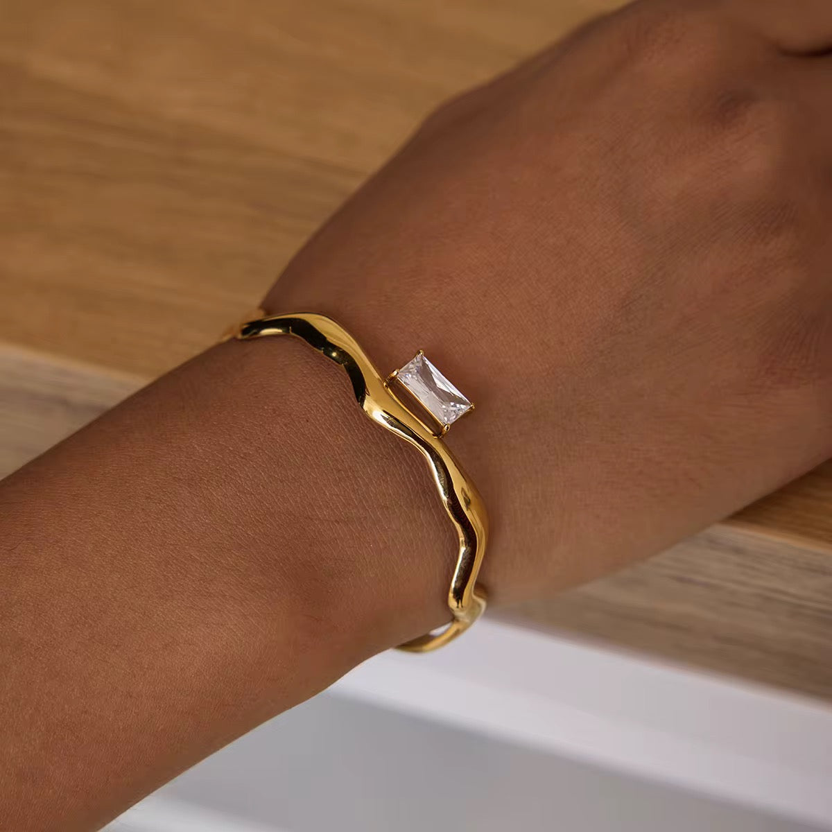 ORIVA BRACELET
