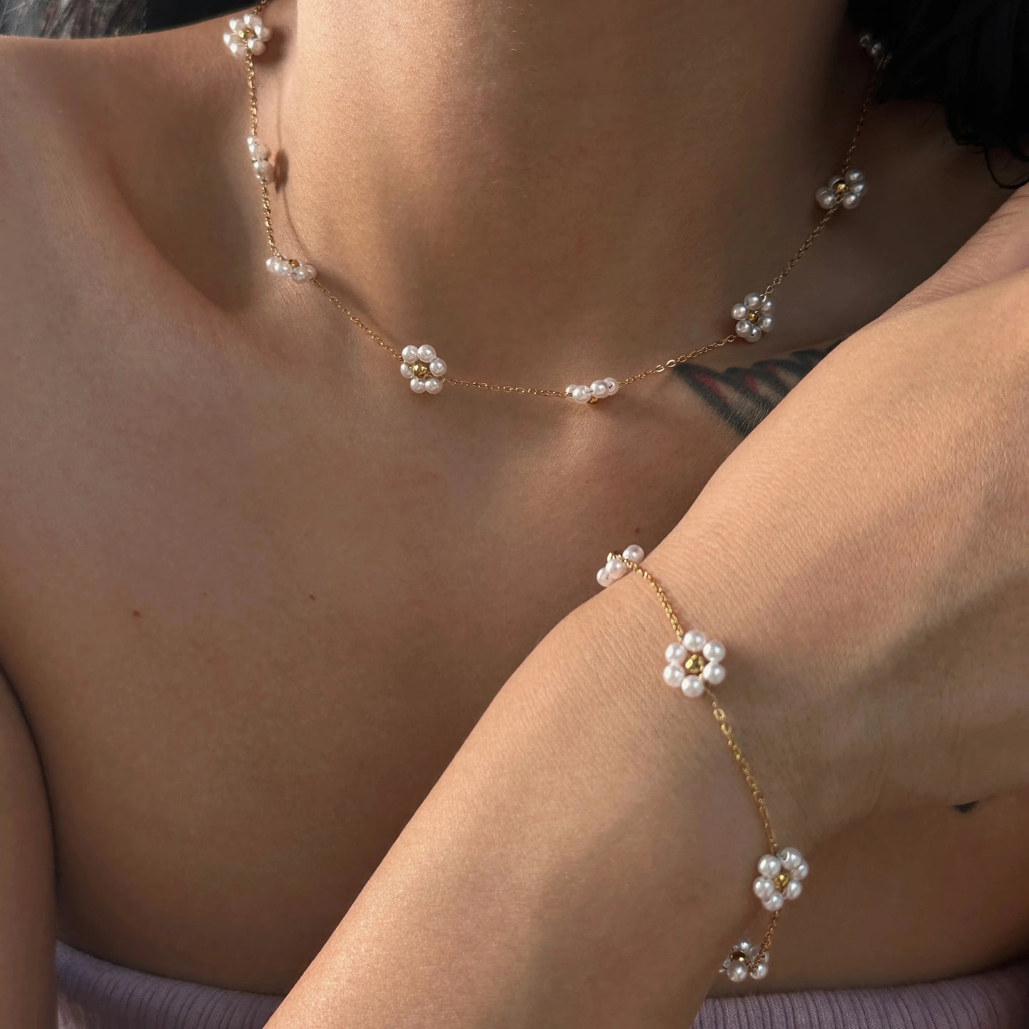 DAISY NECKLACE
