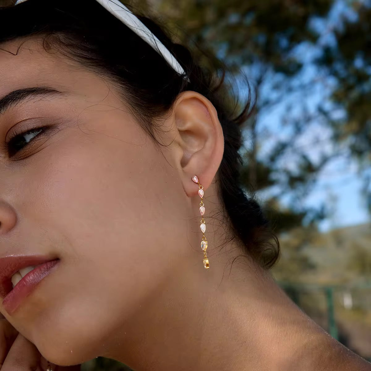 VICTORIA EARRINGS