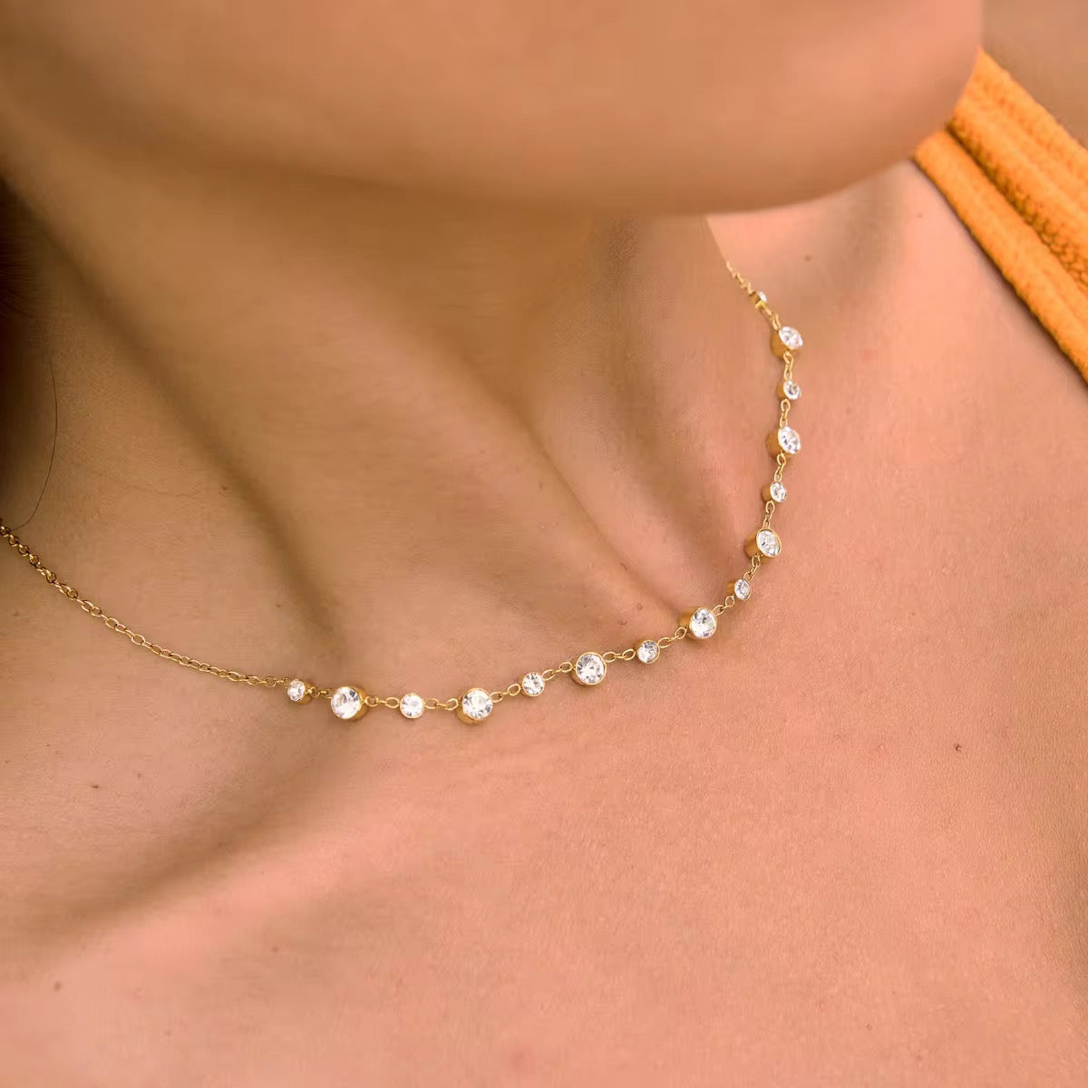 RIA NECKLACE