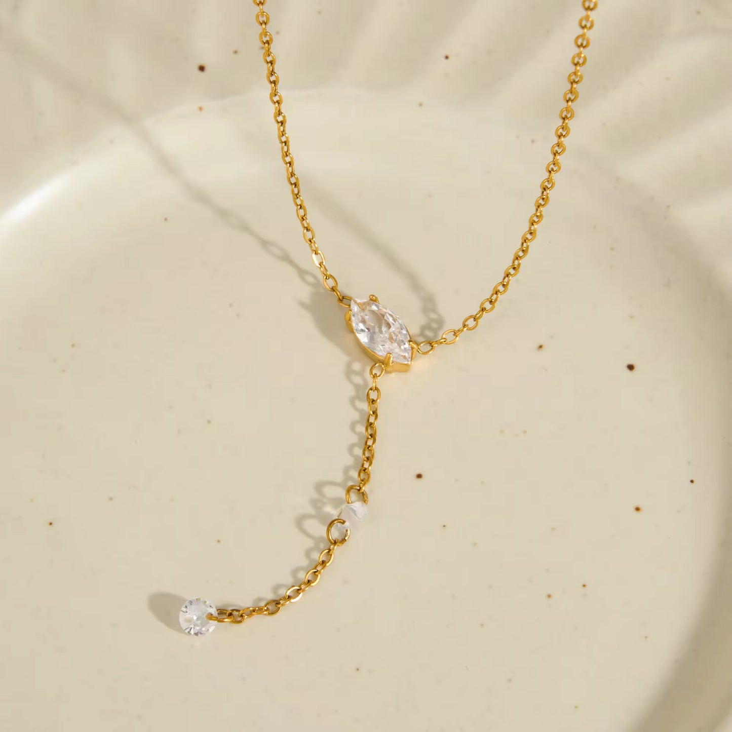 JOSEPHINE NECKLACE