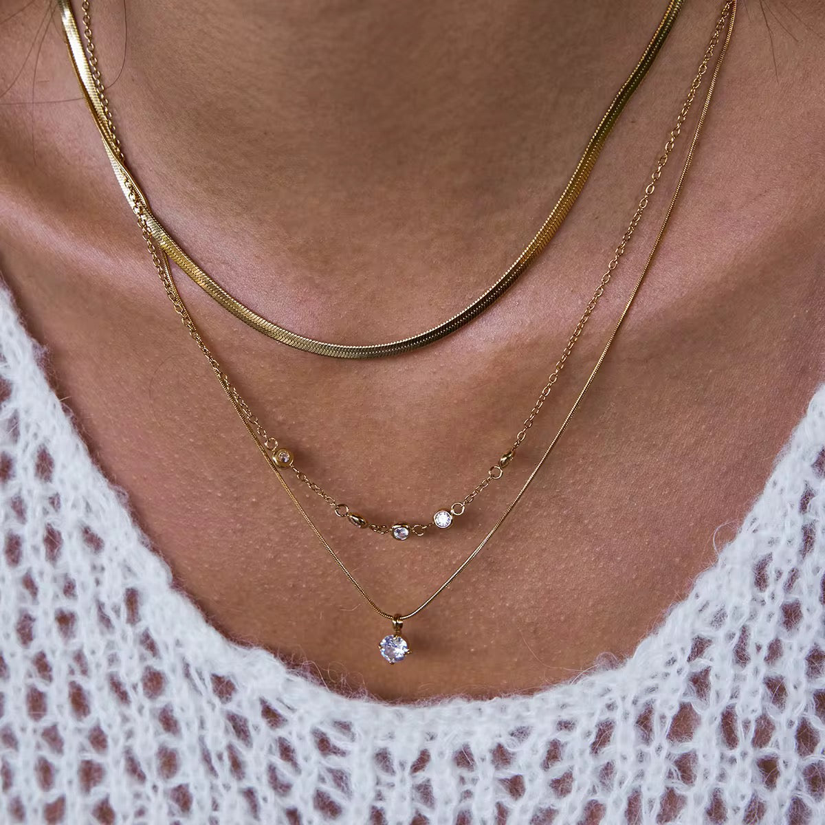 CARYA NECKLACE