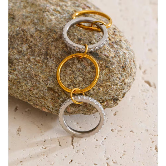 LARA RING