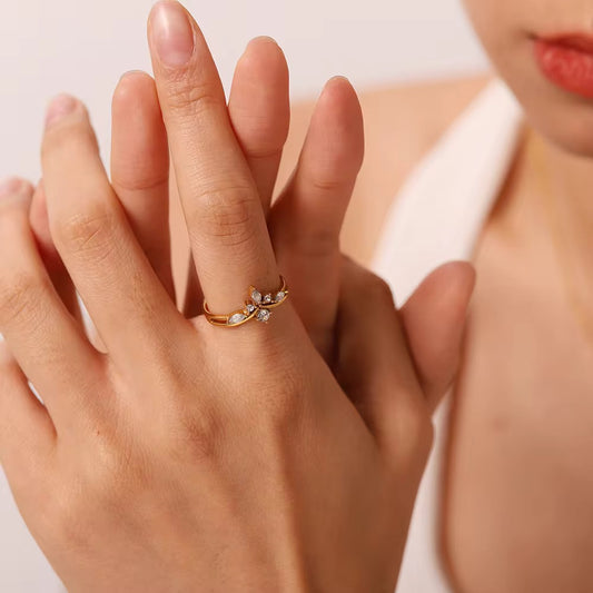 GLEAM RING