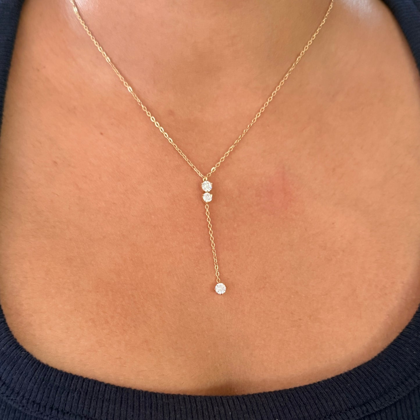 DROPLET NECKLACE