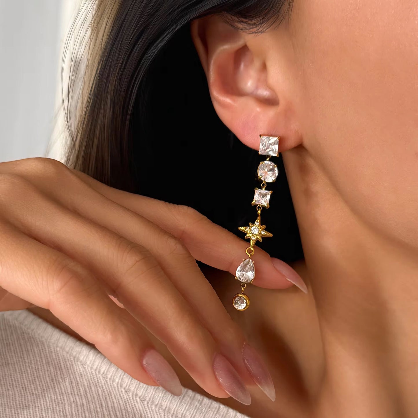 VIOLET EARRINGS