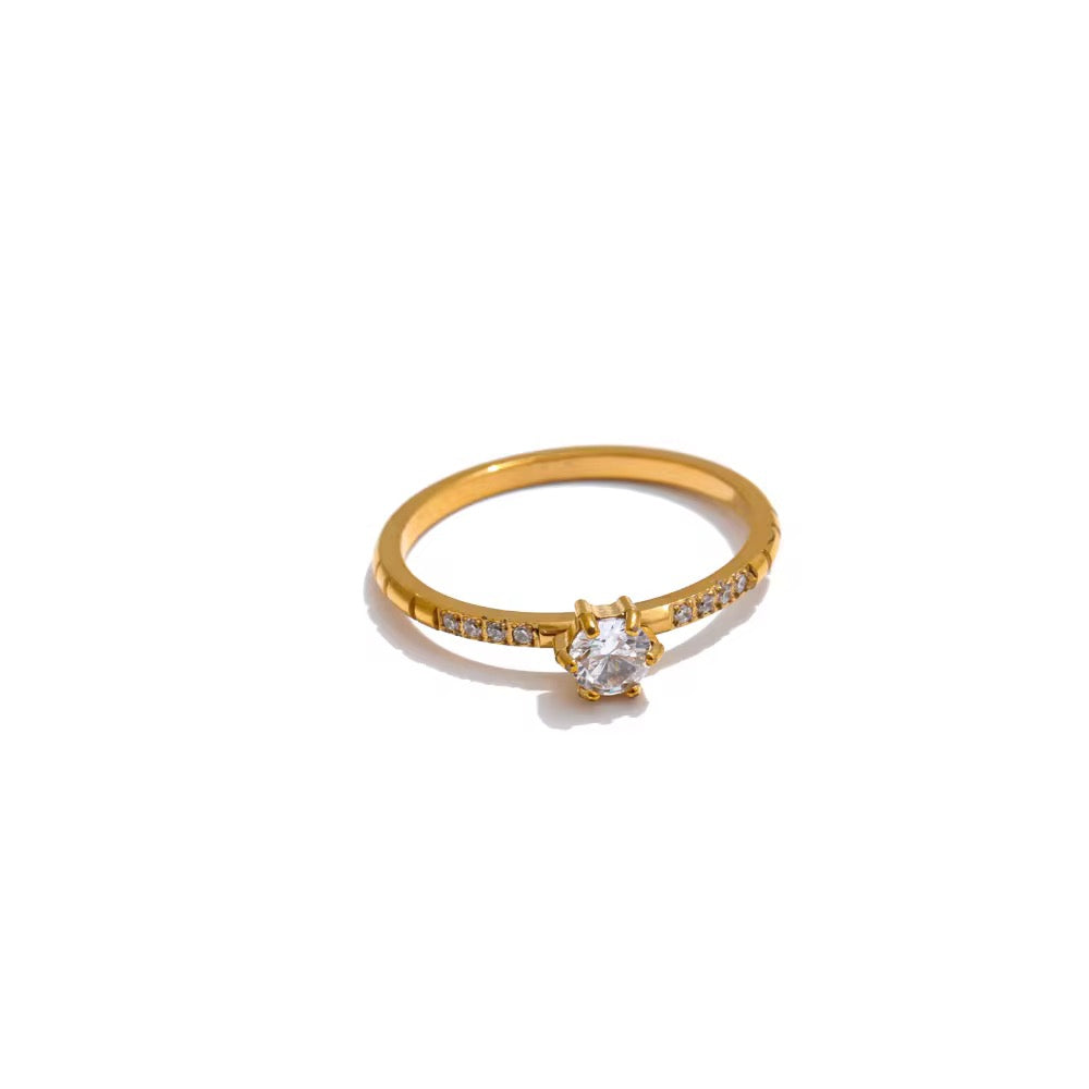 DAZZLE RING