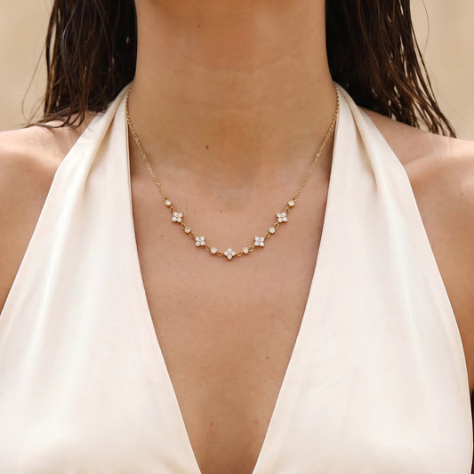 LARA NECKLACE