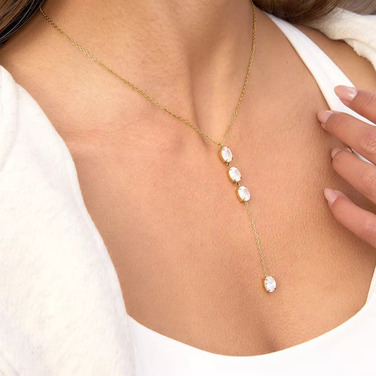 NATALIA NECKLACE