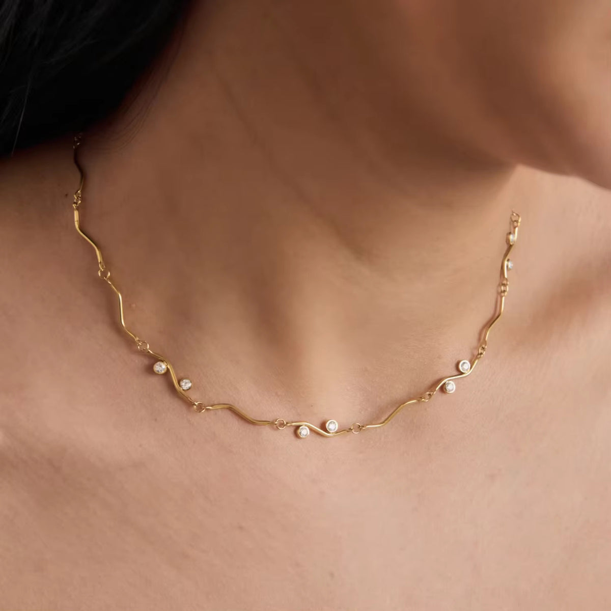 ADELINA NECKLACE